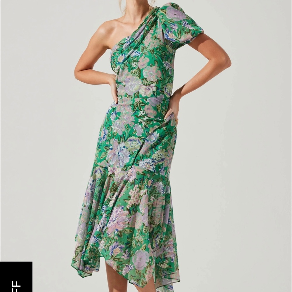 Astr The Label Santorini Floral Dress, Green SIZE M